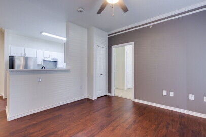 Willow Oak: Beds - 2: Baths - 2: SqFt Range - 996 to 996