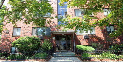 Dustin Street Apartments - Amenities