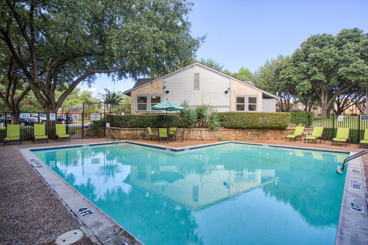 Cottages At Bedford Apartments For Rent In Bedford Tx