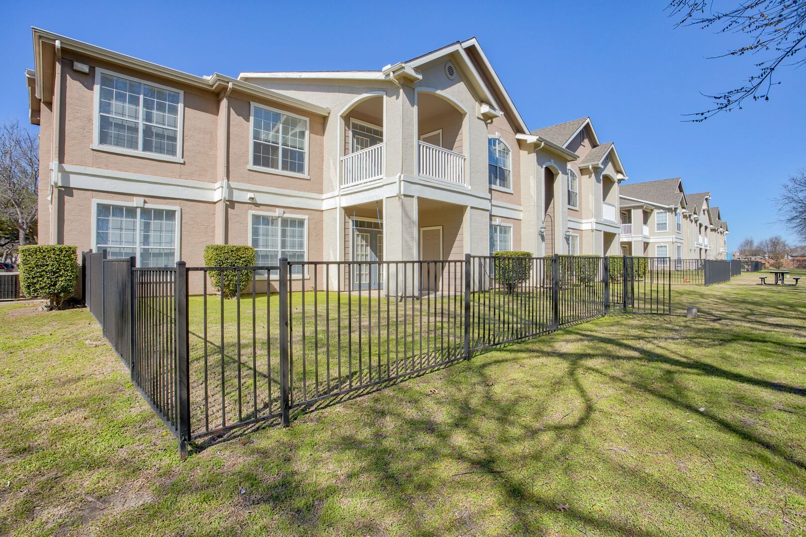 apartments-for-rent-in-plano-tx-the-point-at-deerfield-apartments-home