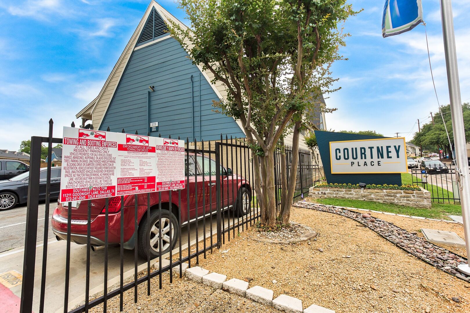 North Dallas Apartments Courtney Place