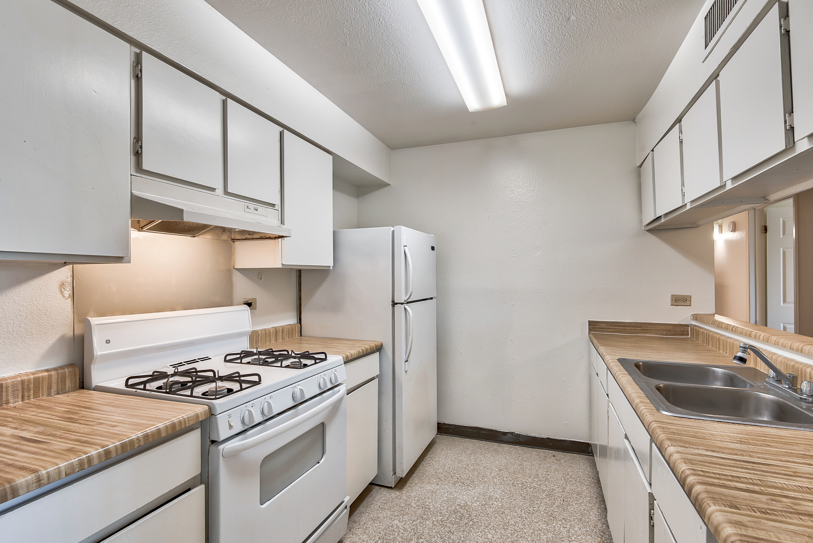 Gatewood Village Apartments Photo Gallery Clovis, NM Apartment Pictures