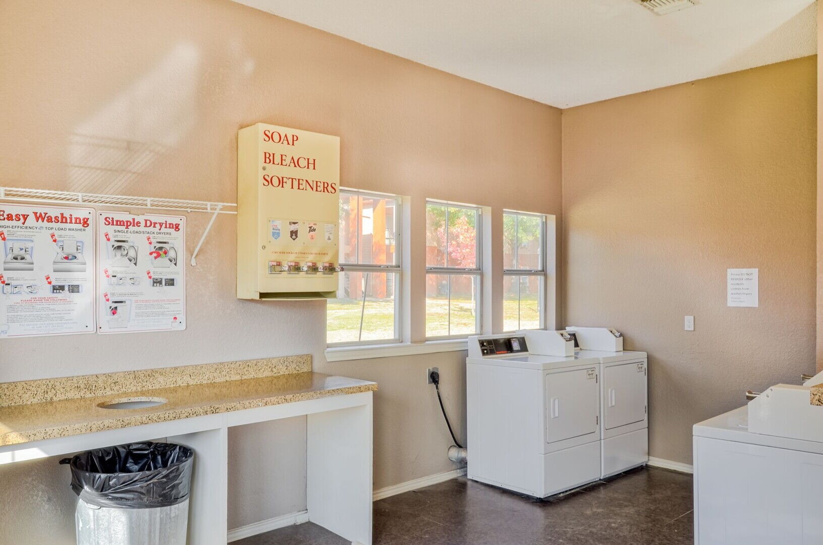 Timbers At The Park Photo Gallery Terrell, TX Apartment Pictures