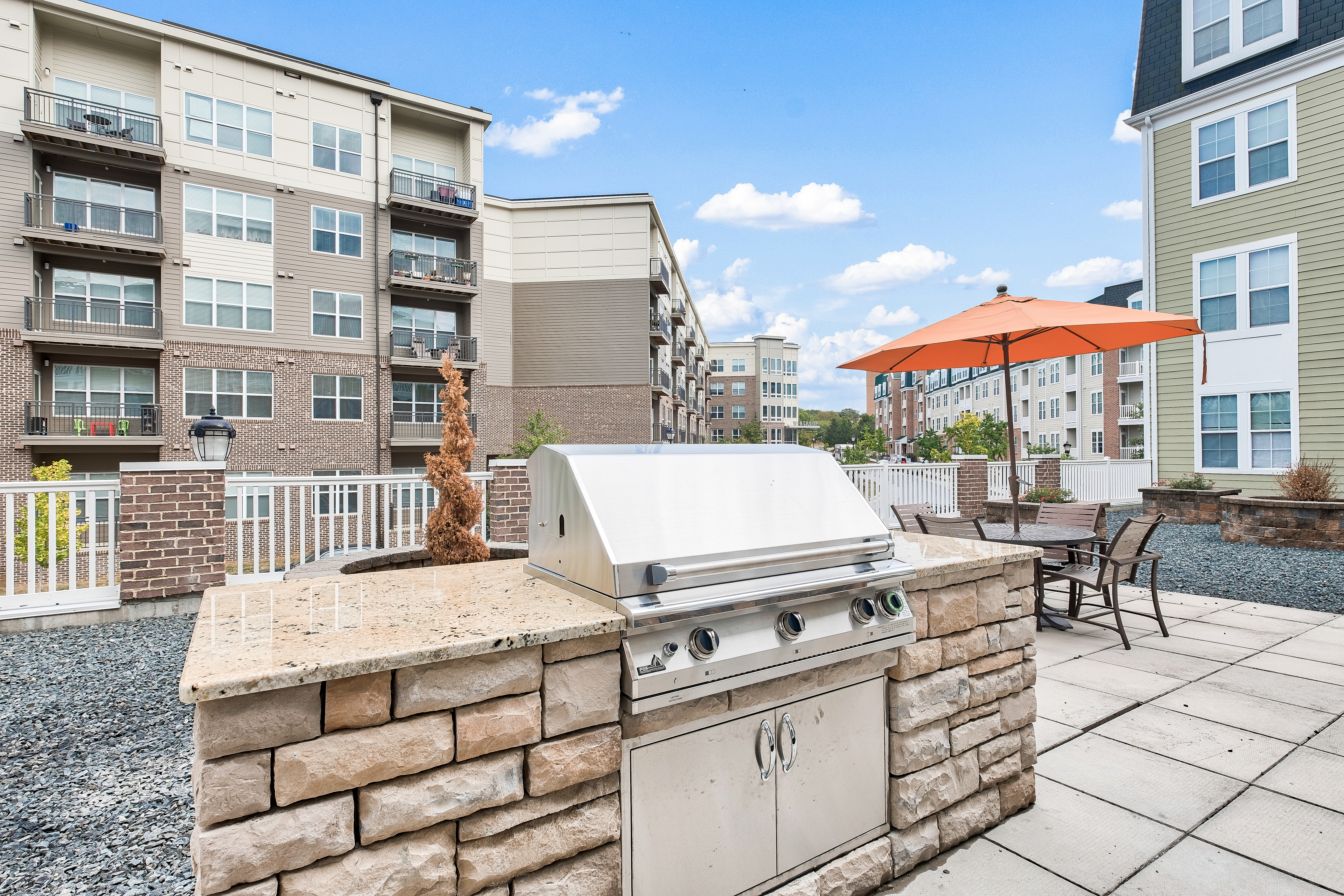 The Quarters At Towson Town Center Apartments Image 40